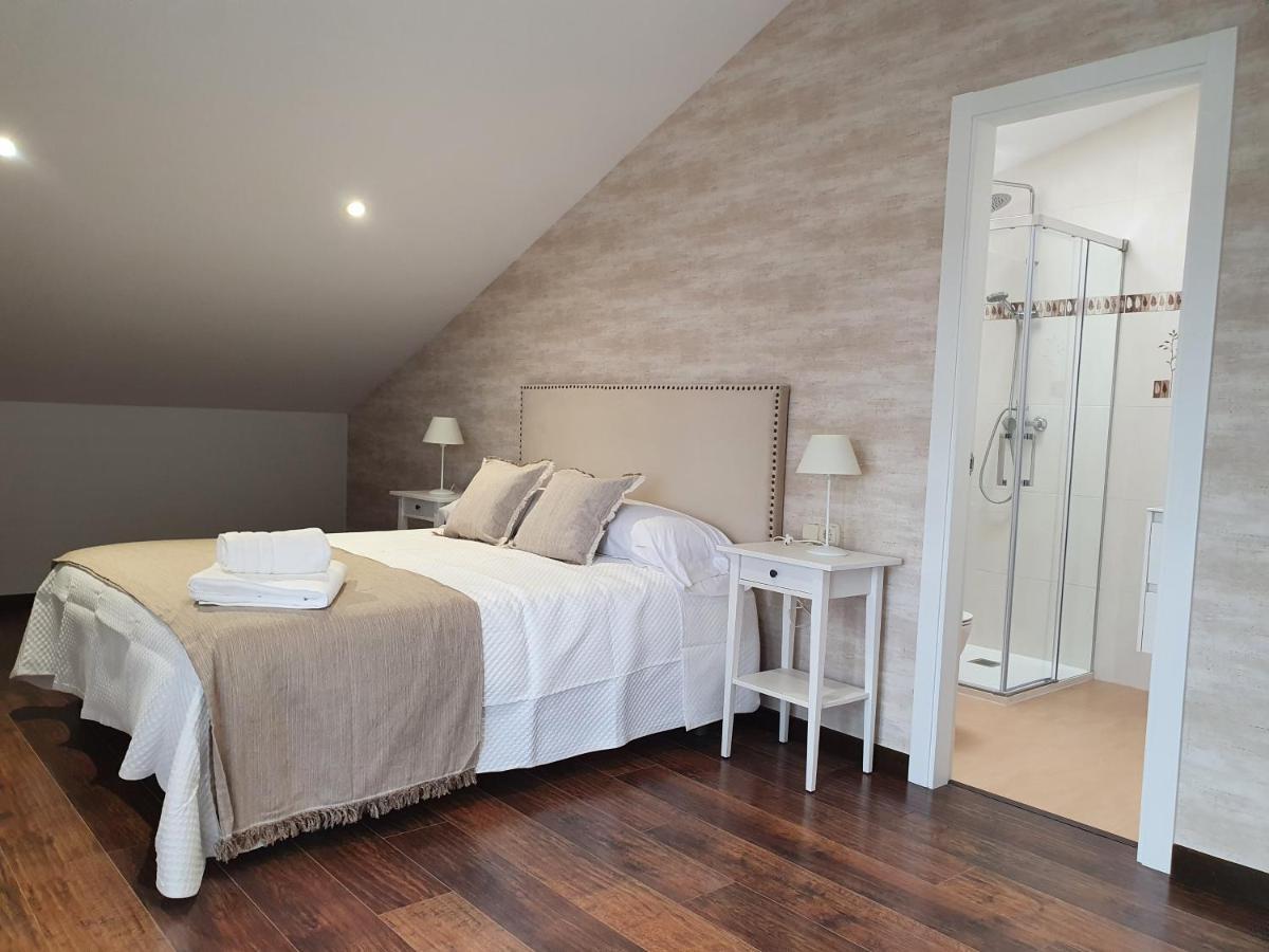 Apartamento A Casa Da Feira Pontevedra Bagian luar foto