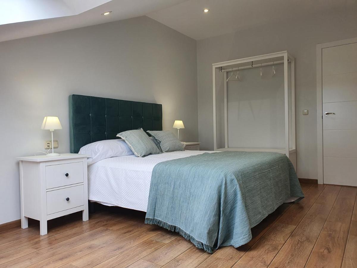 Apartamento A Casa Da Feira Pontevedra Bagian luar foto